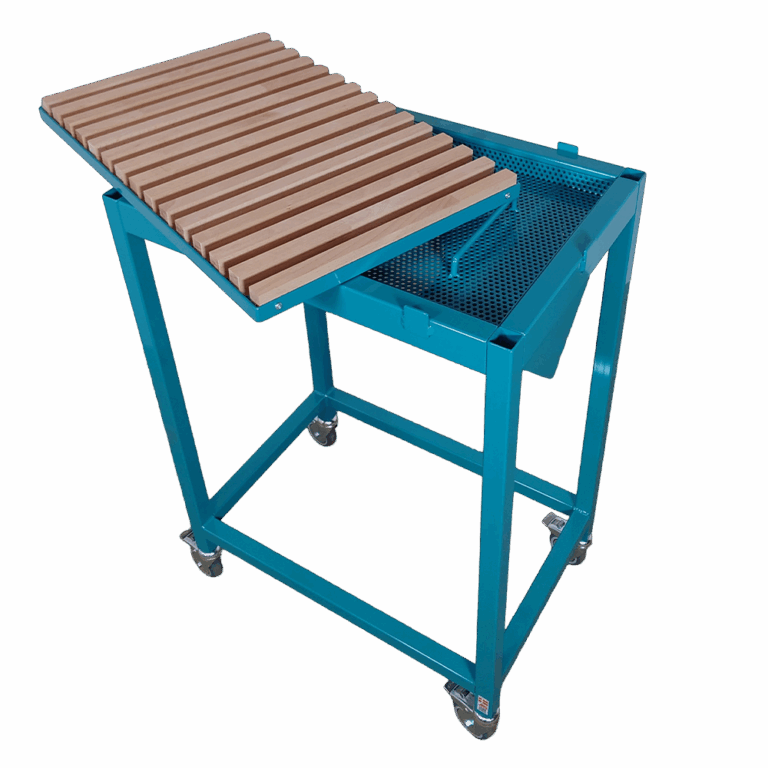 Lille udsugningsbord - skrå med aftagelig bordplade